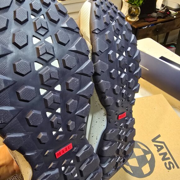 Vans MTE Crestline Waterproof Frost Hiking Boots Shoes Men's Size 10.5 (10) NEW - Picture 8 of 9